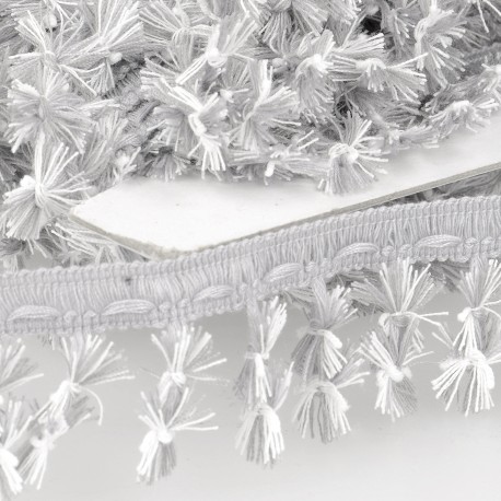Galon pompons