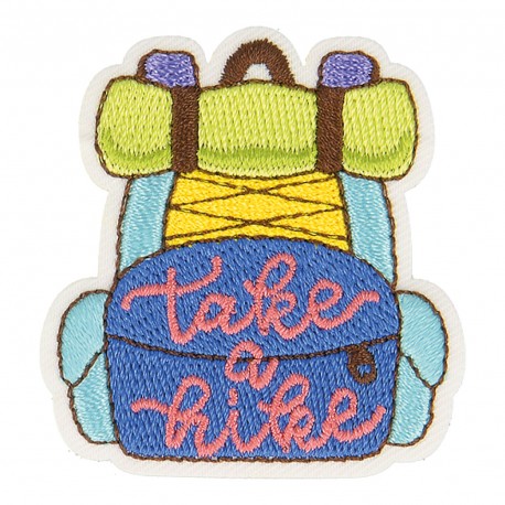 Ecusson au camping - Take a hike
