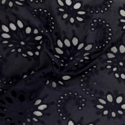 Tissu Broderie Anglaise Flower Marine 