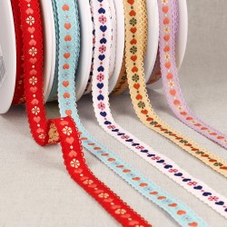 Galon jacquard petits coeurs