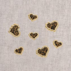 Bouton leopard coeur