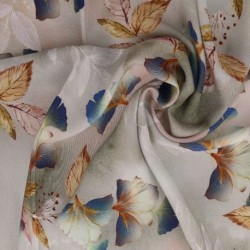 Tissu Popeline de Viscose Imprimée Motif Floral Délicat
