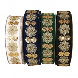 Galon brodé paillettes