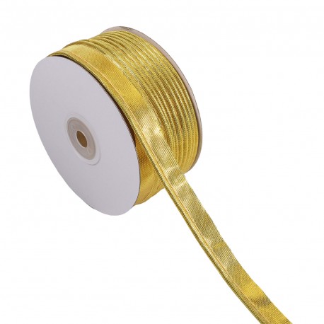 Dépassant métallique