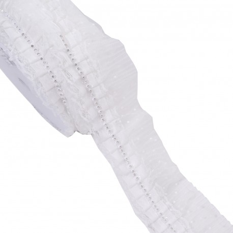 Plisse voile et broderie